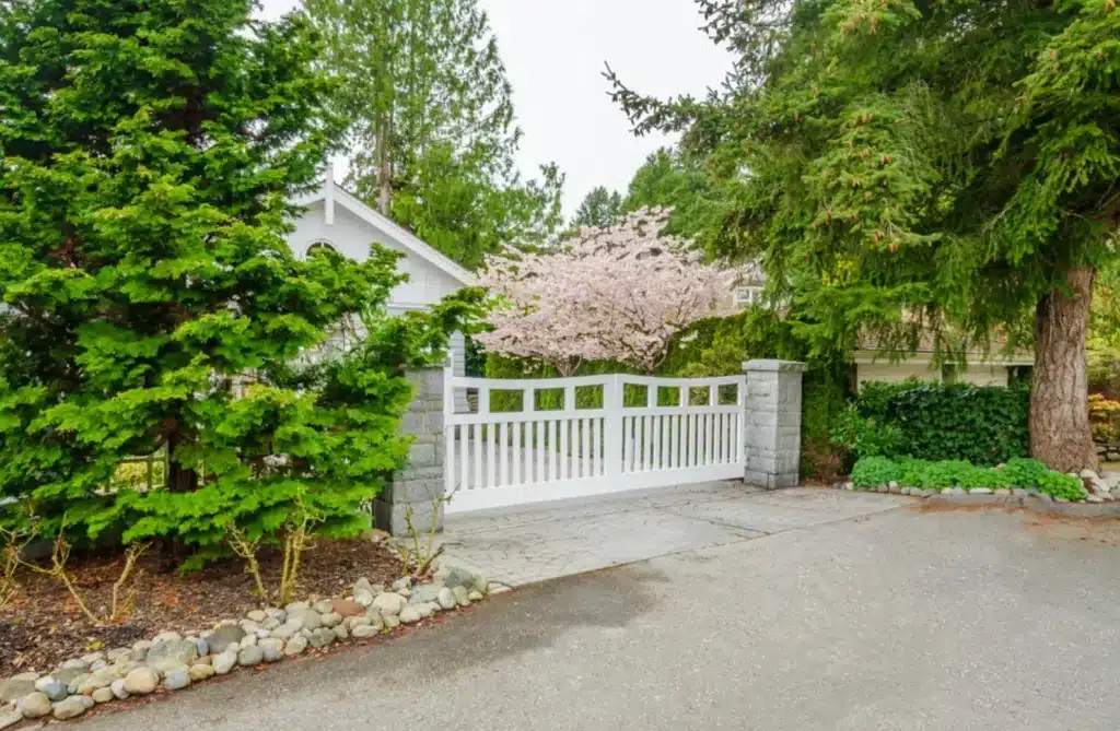 Driveway Gate Repair: Ensuring Smooth and Secure Access to Your Property